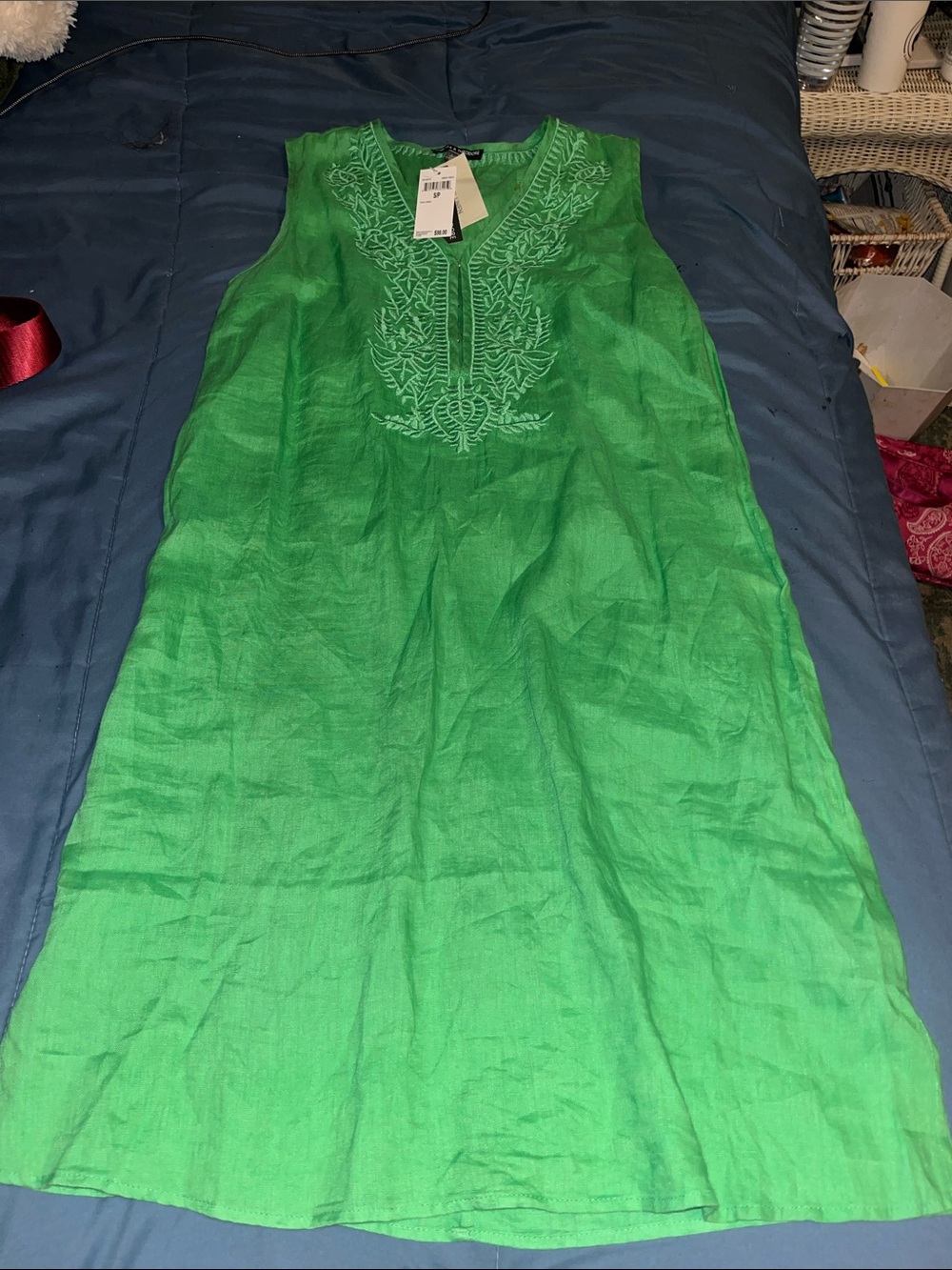 chelsea and theodore Sleeveless Embroidered Green Women’s Linen Dress